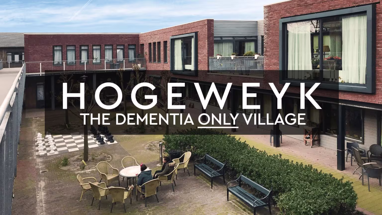 Village Hogeweyk, Pays-Bas - Architecture en cercle avec jardins